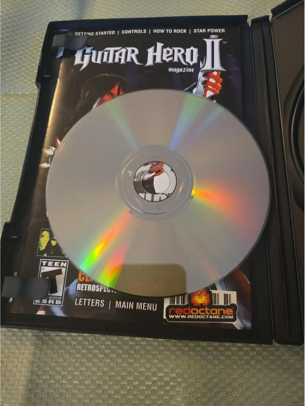 Guitar Hero II PlayStation 2 CIB Complete with Manual
